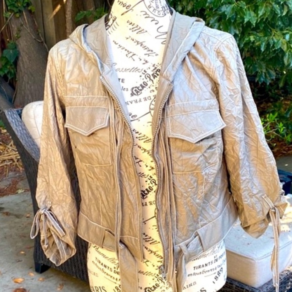 EUC Olive Hoodie Jacket size small